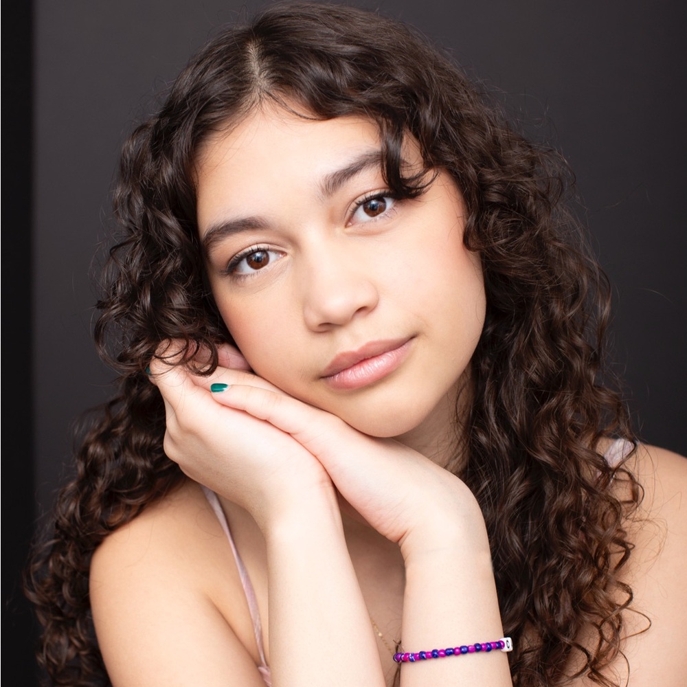 Meet your Posher, Caitlin